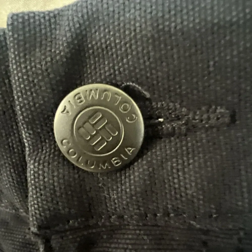 EUC Columbia Mens Size 38 Navy Blue Outdoor‎ hiking Chino Shorts 38W 8L - Picture 2 of 6